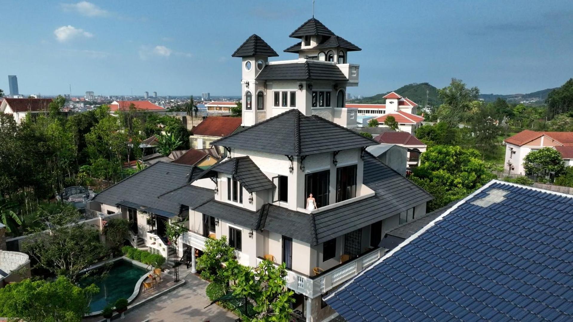 Iris Hill Villa Hue Exterior foto